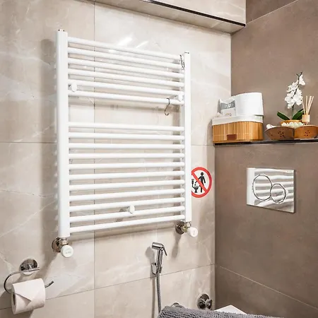 ευ. * Λάρισα