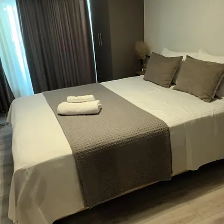 ευ. * Λάρισα